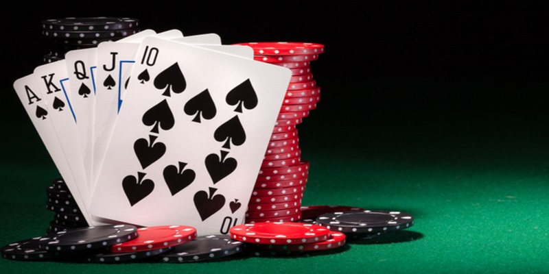 Cách chơi Poker bất bại từ cao thủ gạo cội